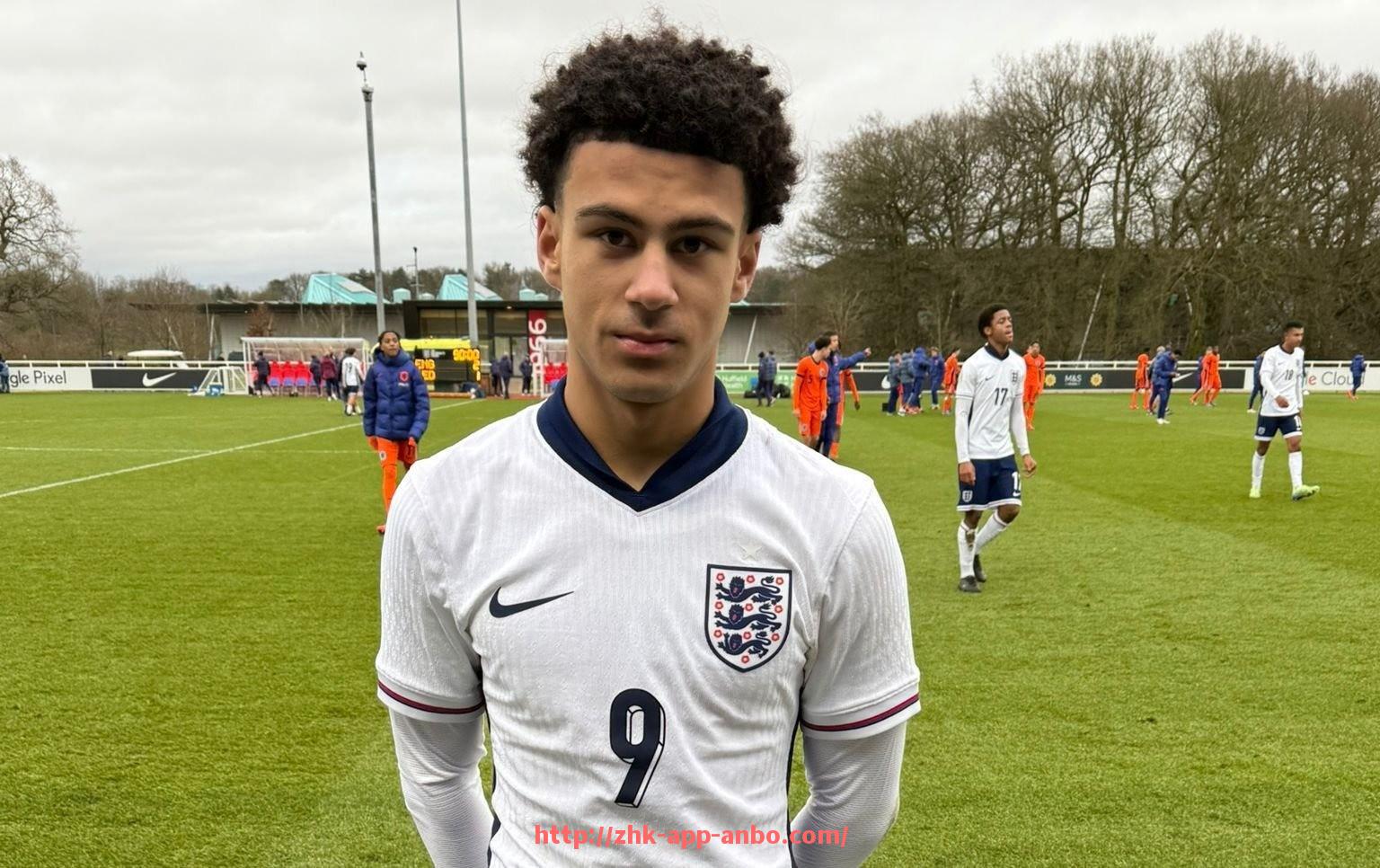 安博体育app下载-火箭队与猛龙比赛的回放视频及关键球点评析